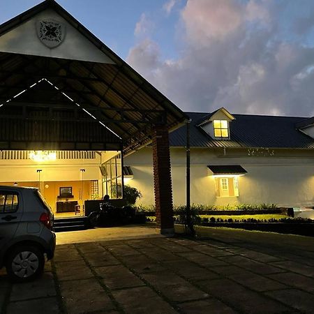 Agincourt Kuttikkanam Hotel Pirmed Ngoại thất bức ảnh